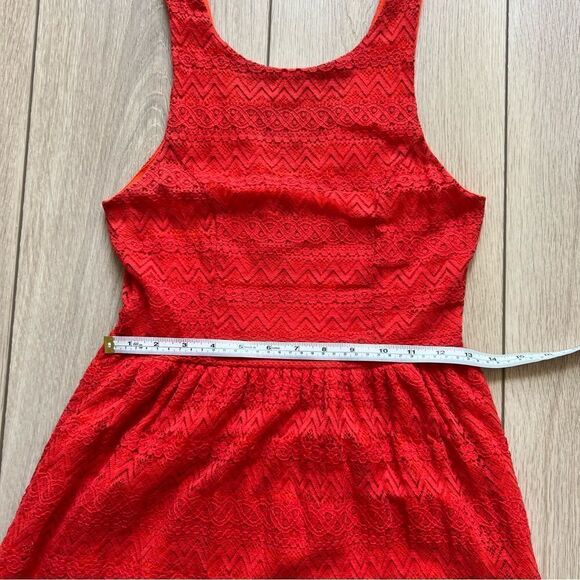 Everly Red Lace Overlay Dress Red Sleeveless Size Small - Picture 12 of 12